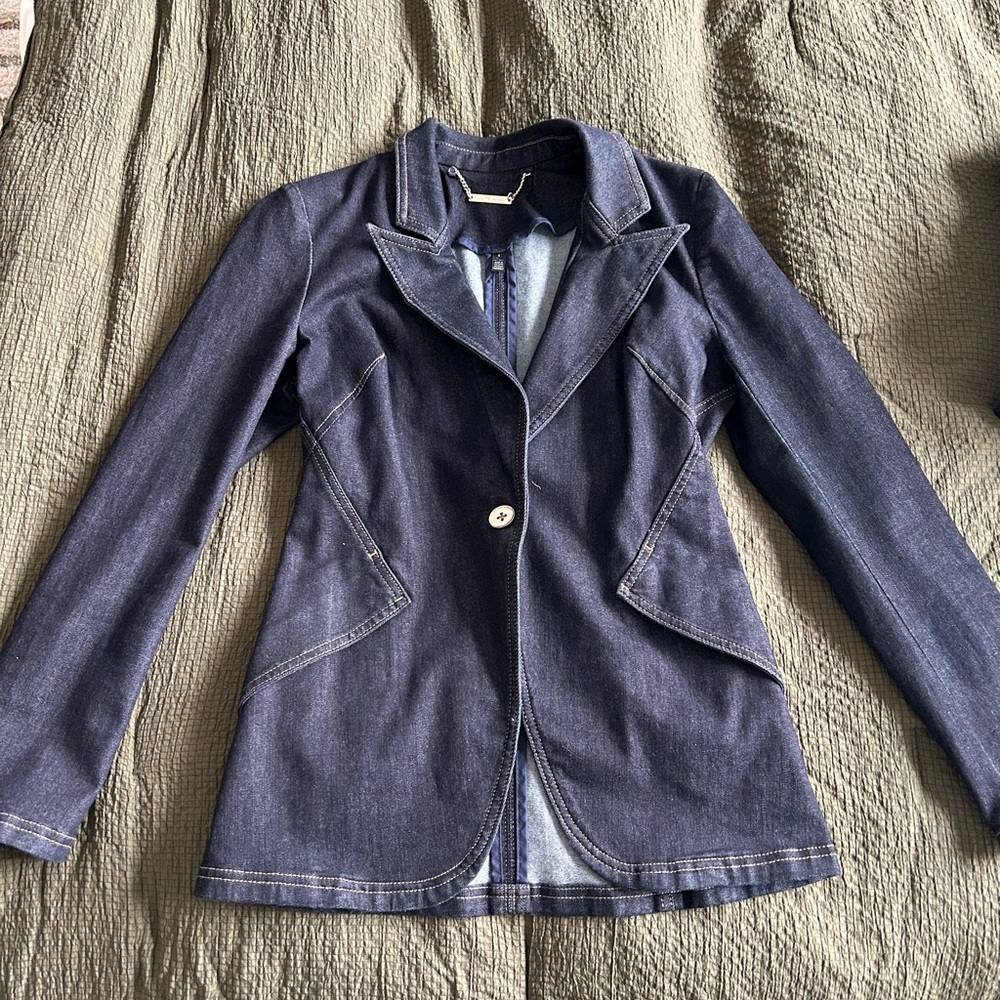 Blue Denim White House Black Market Editor Spandex Blazer - Picture 2 of 7